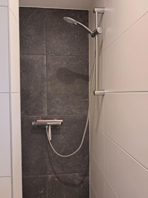 קלאנטסהוך Strandhuisje Freek, 900 M Van Zee En Strand מראה חיצוני תמונה